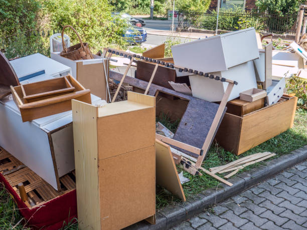 Best Attic Cleanout Services  in Shepherd, TX